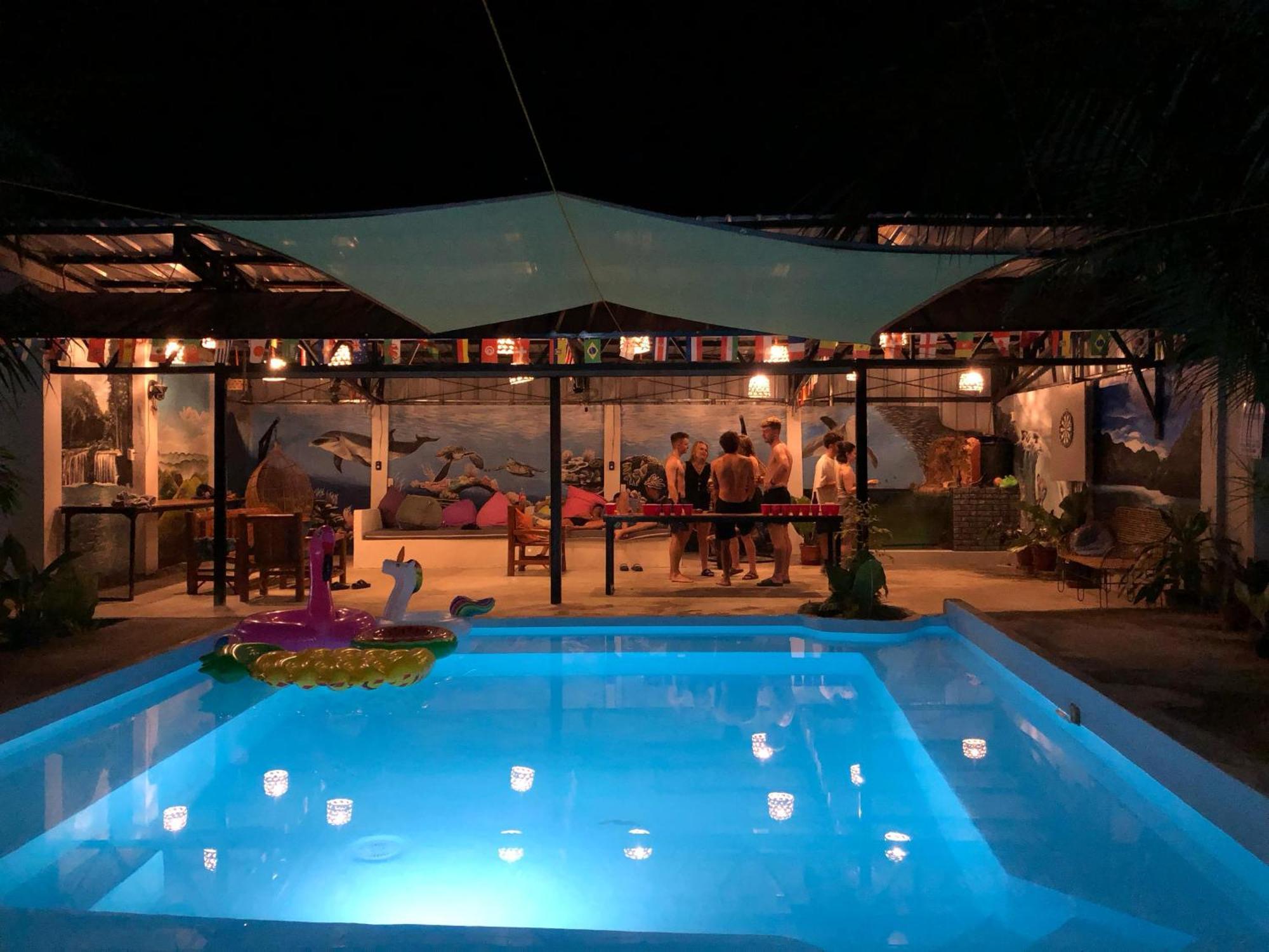 Ananas Guesthouse Moalboal Esterno foto