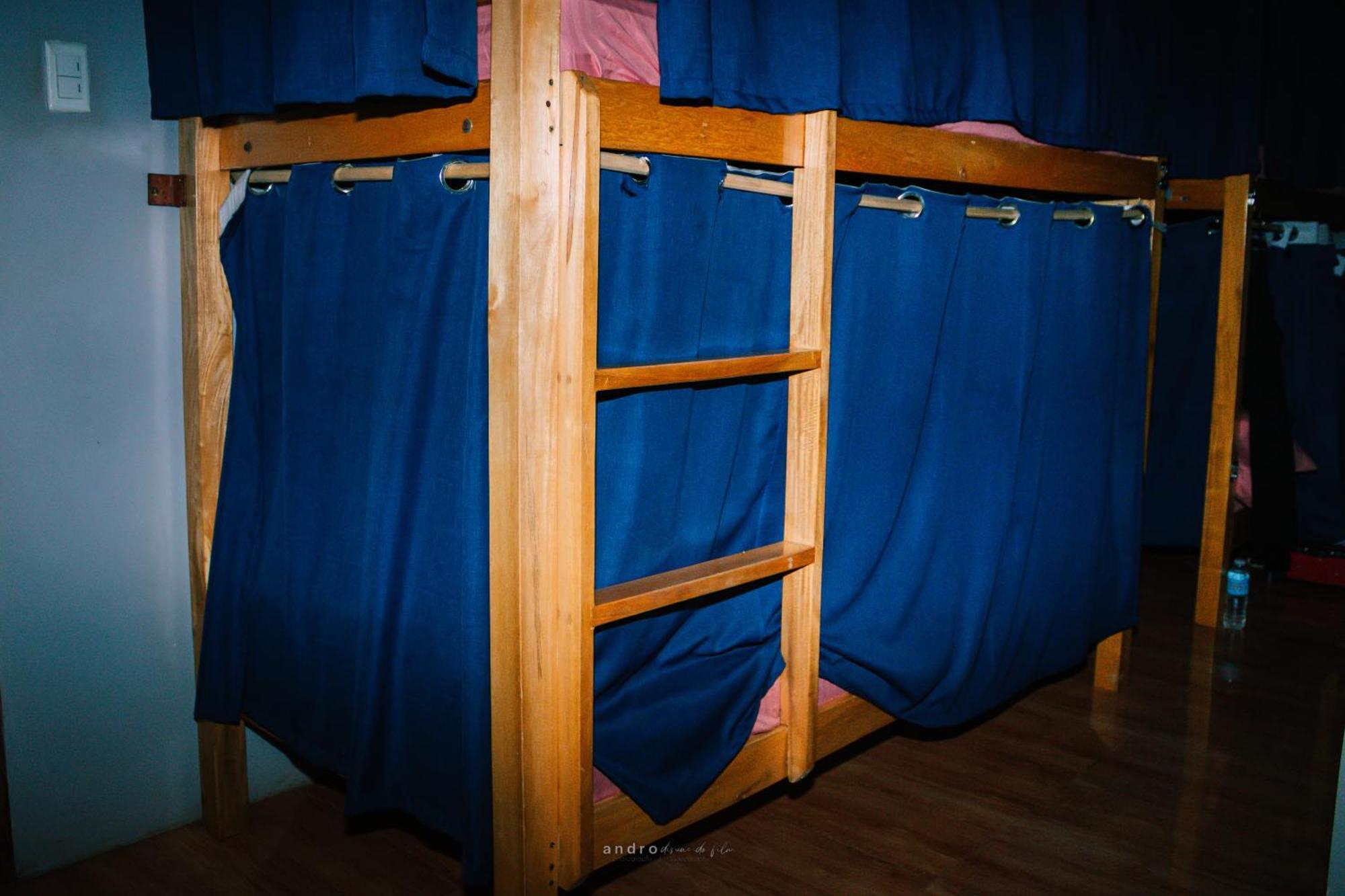 Ananas Guesthouse Moalboal Esterno foto